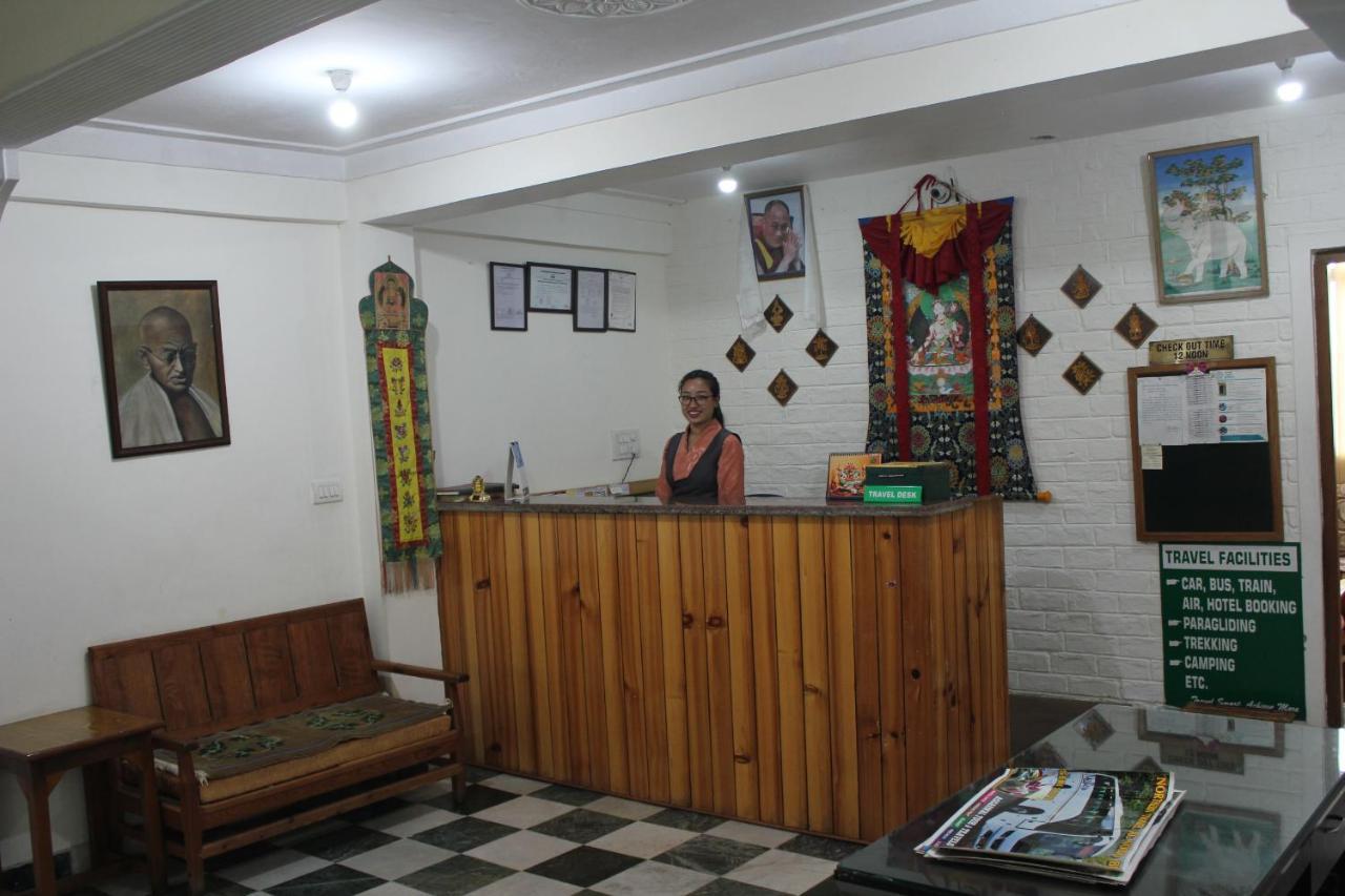 Pema Thang Hotel Kangra Exterior foto