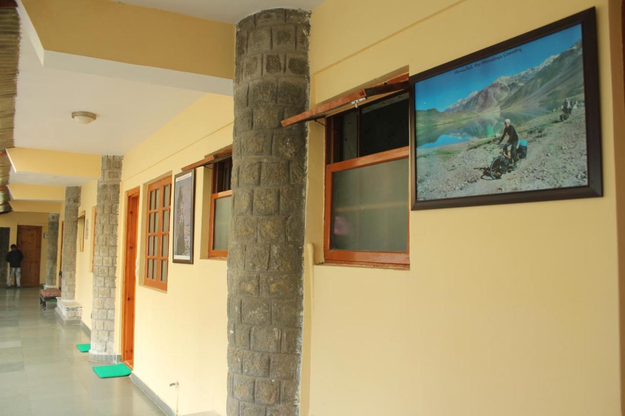 Pema Thang Hotel Kangra Exterior foto