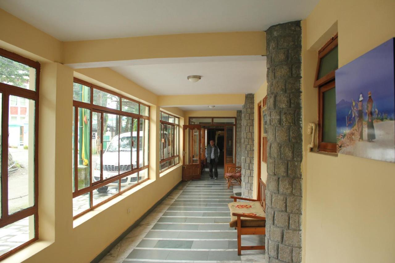 Pema Thang Hotel Kangra Exterior foto
